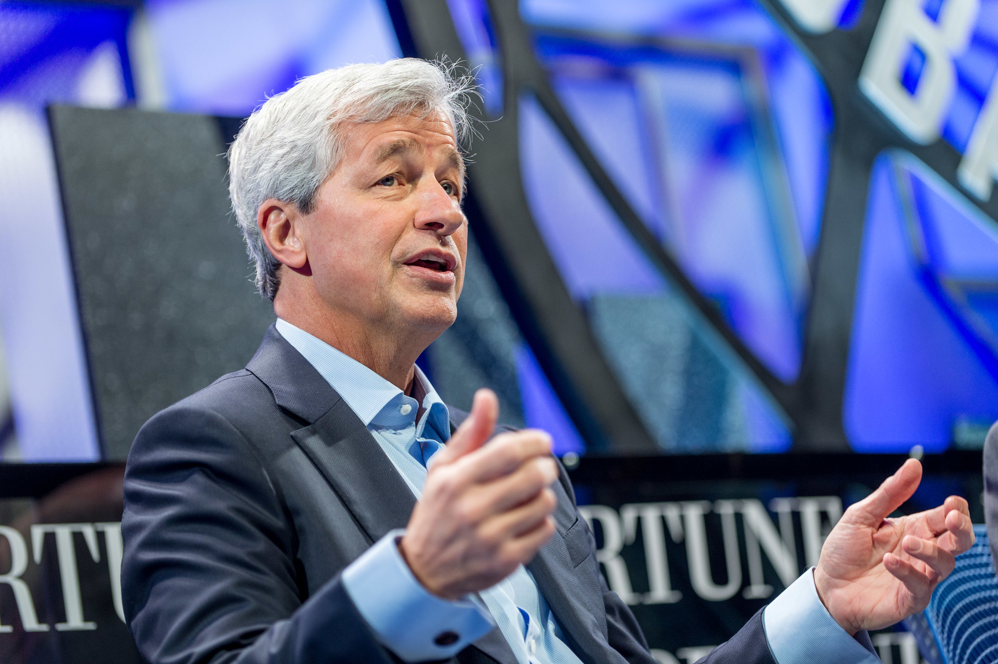 JPMorgan CEO: AI will be used for ‘every single process’ - Applications - News